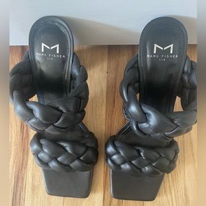 MARC FISHER LTD LEATHER HAMMY SANDAL BLACK SIZE 6 1/2